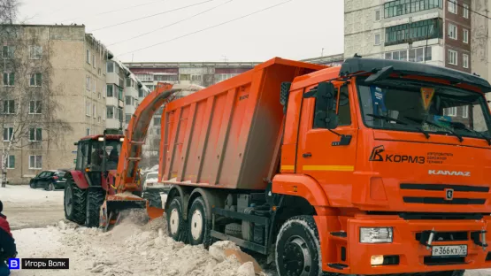 Губернатор Томской области поручил департаменту ЖКХ включиться в работу по уборке снега