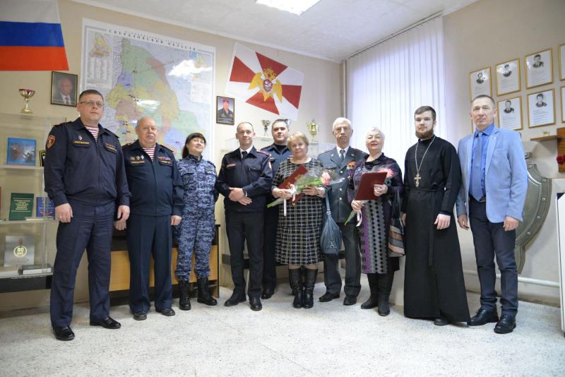 Ветераны вневедомственной охраны Росгвардии отмечены наградами губернатора Свердловской области