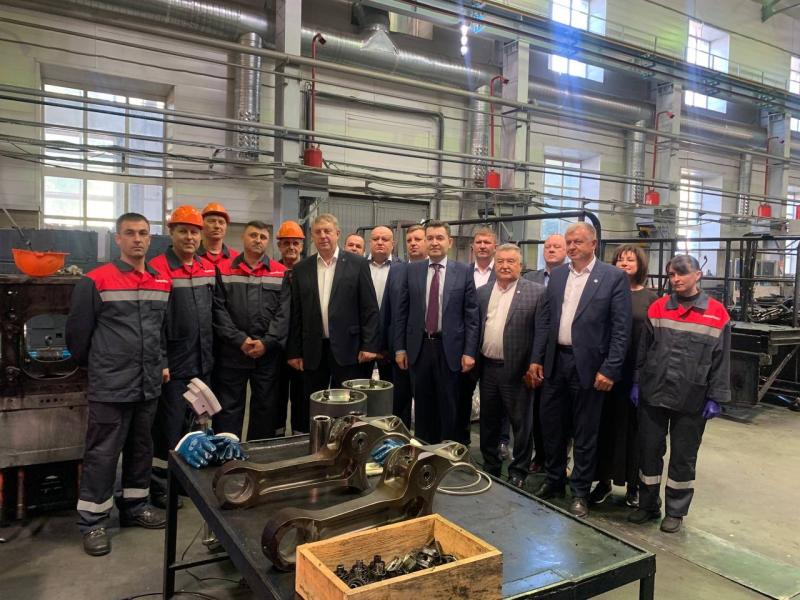 Губернатор Брянской области Александр Богомаз посетил сервисное локомотивное депо «Унеча»